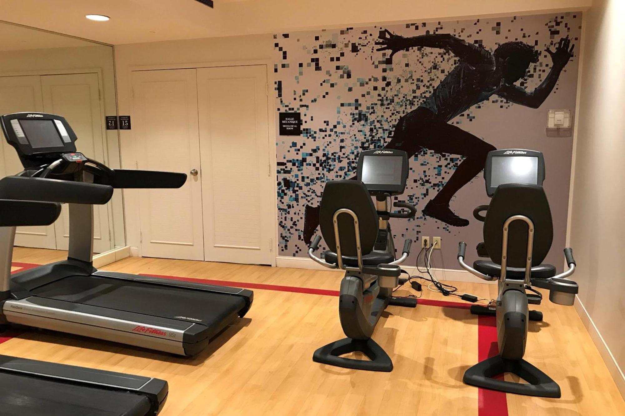 Sheraton Laval Hotel Kültér fotó
