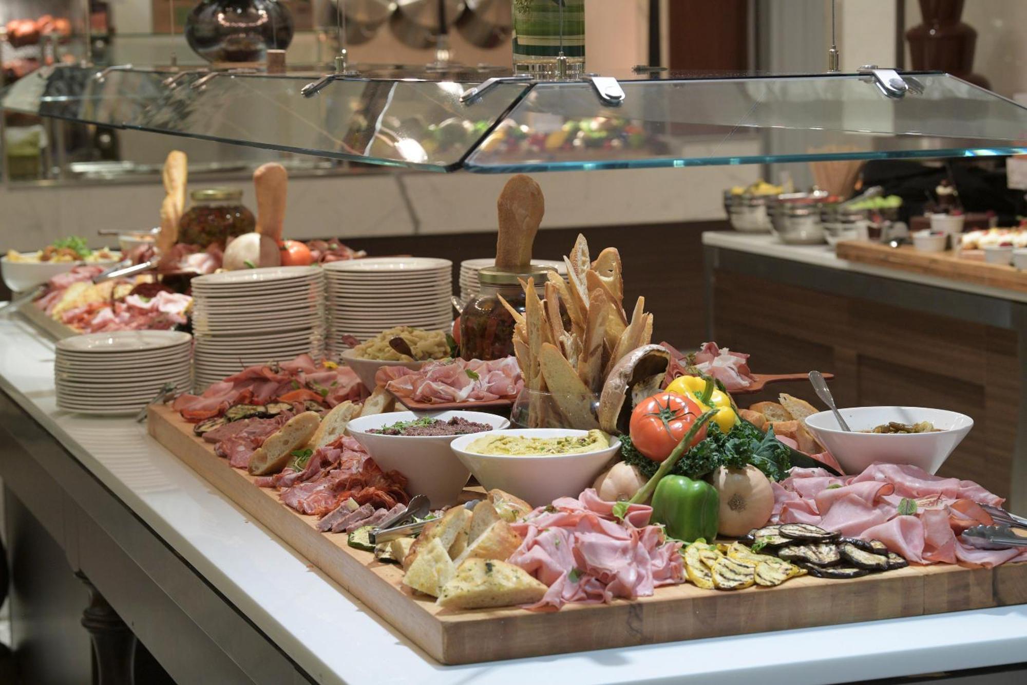 Sheraton Laval Hotel Kültér fotó