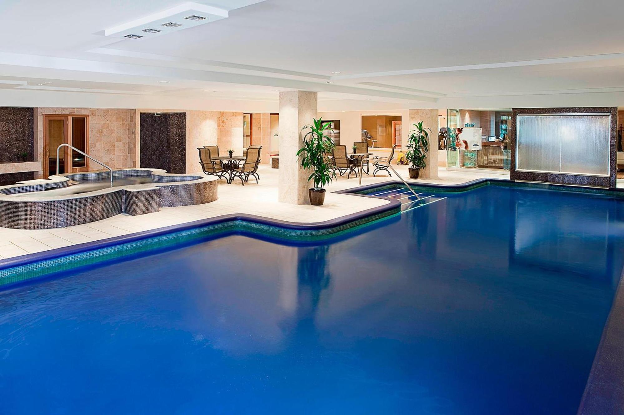 Sheraton Laval Hotel Kültér fotó